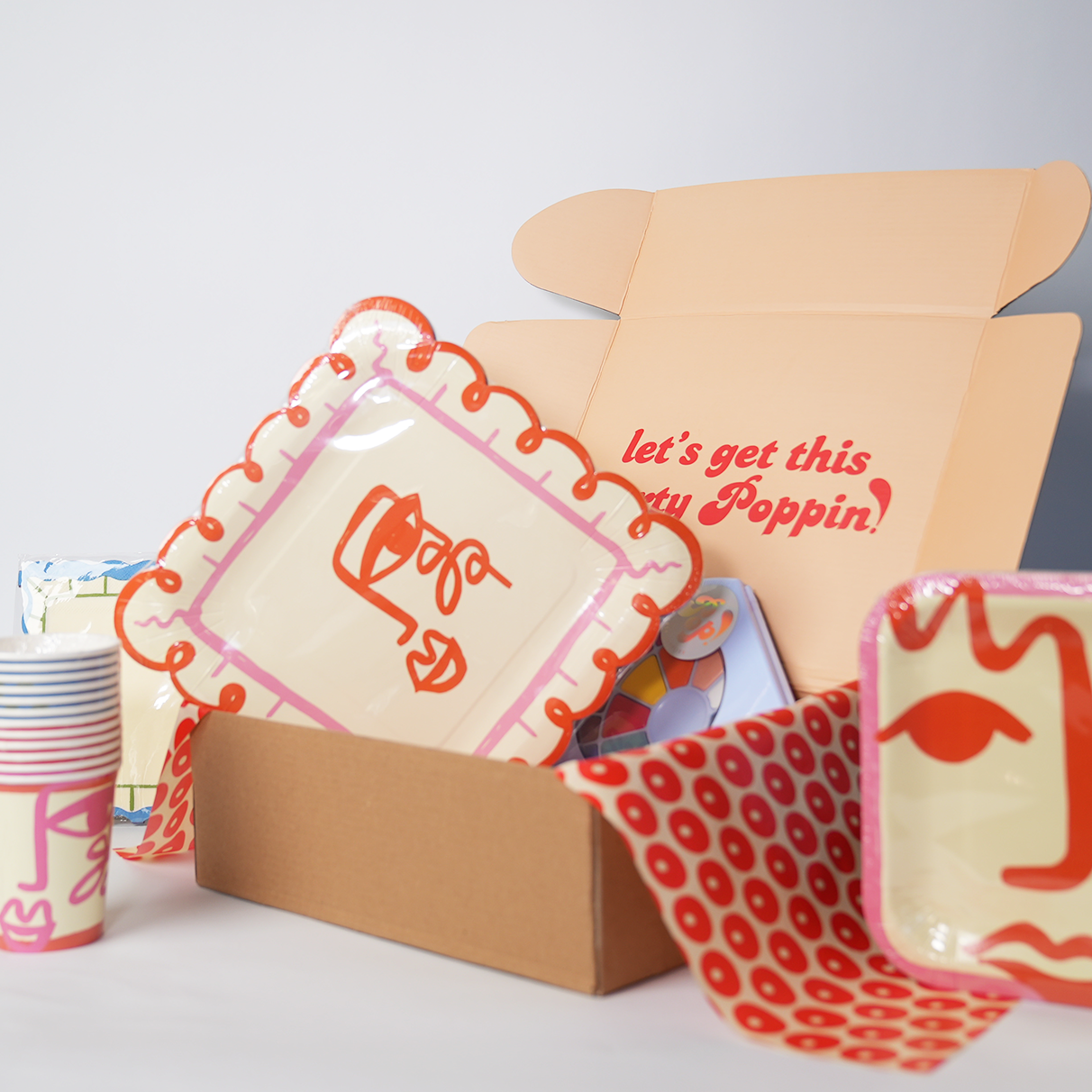 Face Party Cups | Art Party Cups (x 12)