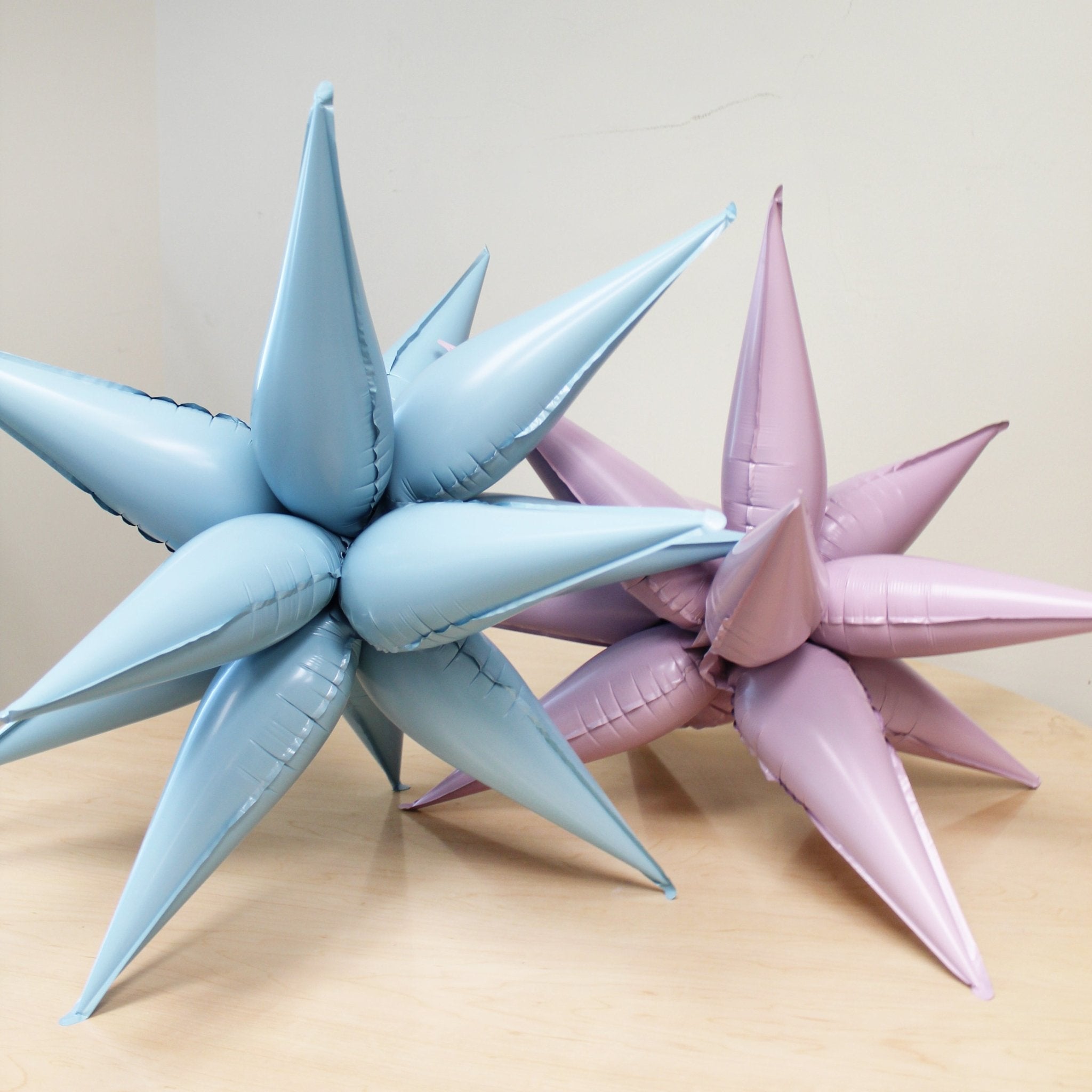 Pastel Lilac Pink Starburst Cluster Balloon (26 Inches)